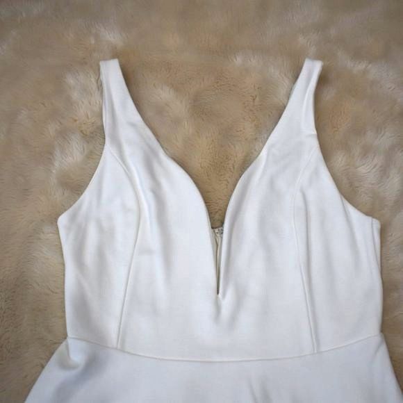 HeartBeeps White Fit & Flare Mini Dress Medium Low Cut Sleeveless Zip Back - Picture 13 of 14